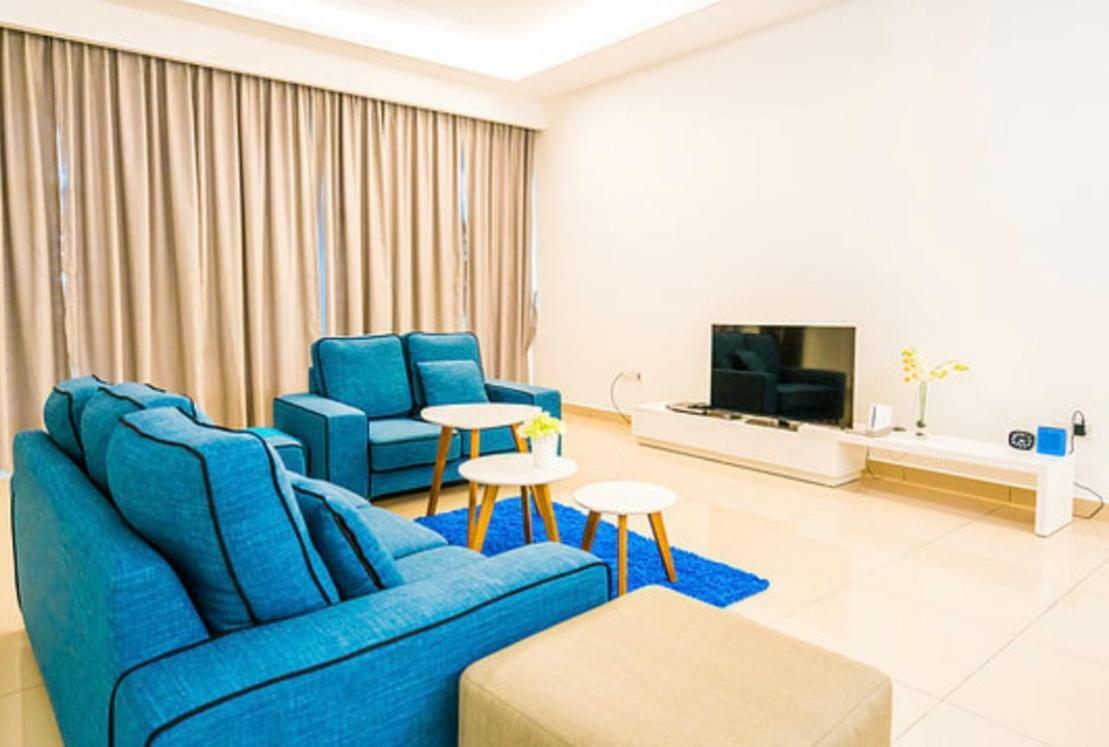 Rumah percutian 4-bedrm Ensuite Family Friendly House Near Aeon Bukit Indah *